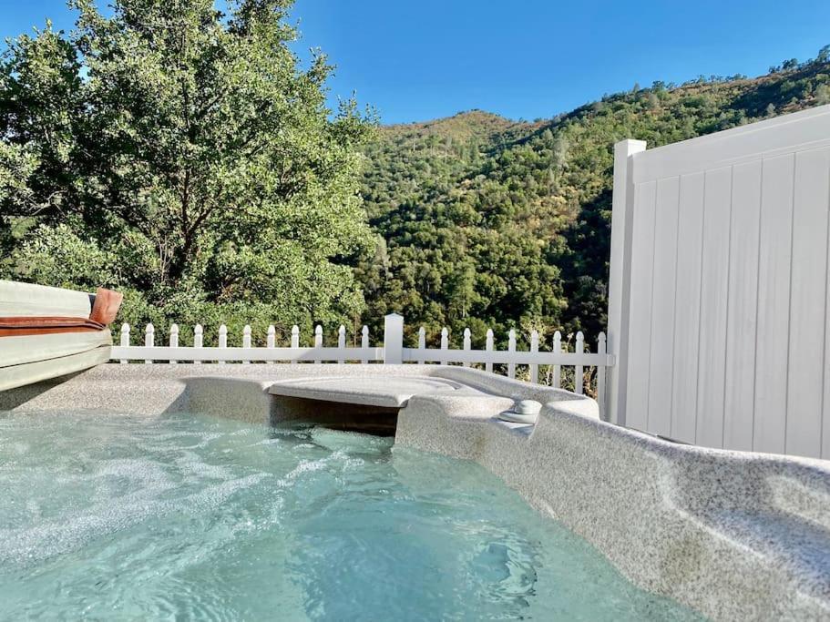 Eagle Nest River Views Hot Tub Games Sleeps 6 أهواهني المظهر الخارجي الصورة